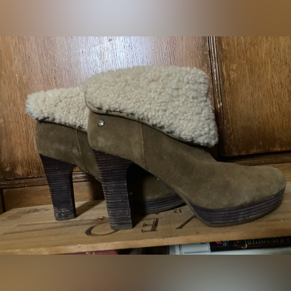 Ugg Shearling Lined Winter Boots - image 3